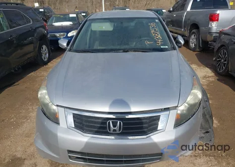 2010 Honda Accord 2.4 Lx из США, поврежденный, VIN 1HGCP2F3XAA080782